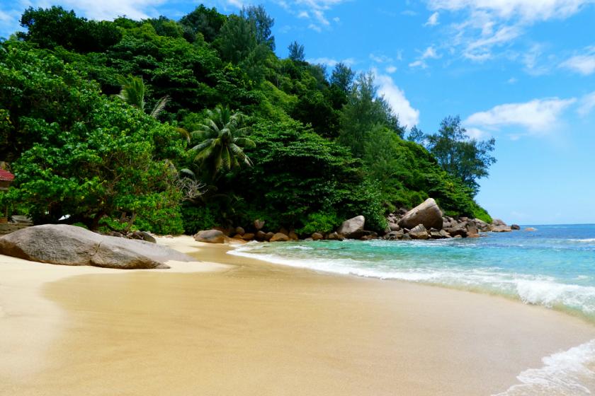 anse consolation praslin